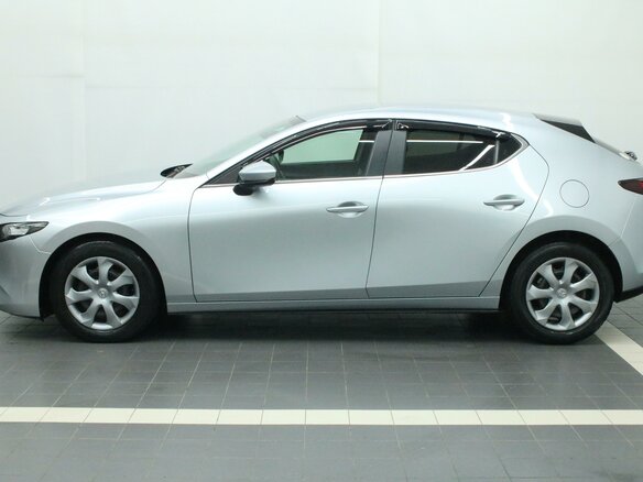 2021 Mazda 3 IV (BP), серый, 1395000 рублей - вид 12