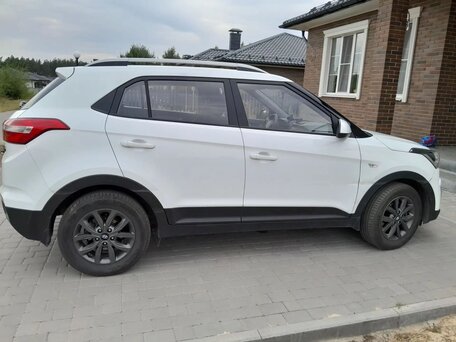 2020 Hyundai Creta I Рестайлинг, белый, 1750000 рублей, вид 3