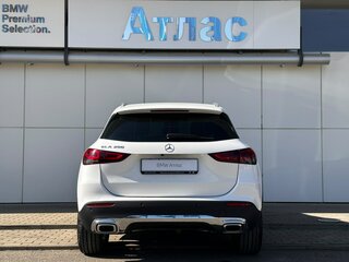 2020 Mercedes-Benz GLA 200 II (H247), белый, 2790000 рублей, вид 4