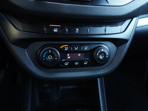 2018 Lada (ВАЗ) Vesta I, серебристый, 939000 рублей - вид 14