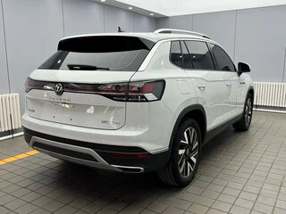2023 Volkswagen Tayron I Рестайлинг, белый, 2500000 рублей, вид 5