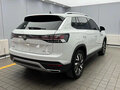 2023 Volkswagen Tayron I Рестайлинг, белый, 2500000 рублей - вид 4