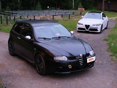 2002 Alfa Romeo 147 I, чёрный, 999000 рублей, вид 2
