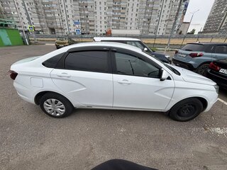 2023 Lada (ВАЗ) Vesta I Рестайлинг (NG), белый, 800000 рублей, вид 2