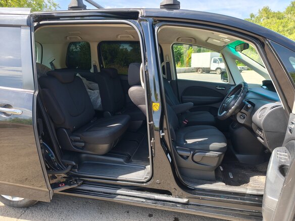2012 Mazda Biante, чёрный, 1050000 рублей - вид 14