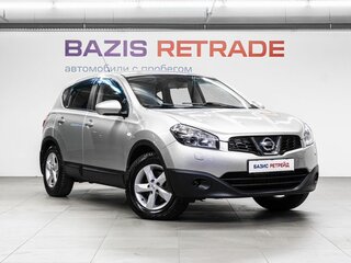 2013 Nissan Qashqai I Рестайлинг, серебристый, 850000 рублей, вид 3