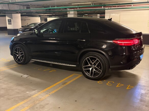 2017 Mercedes-Benz GLE Coupe 400 I (C292), чёрный, 3950000 рублей - вид 5