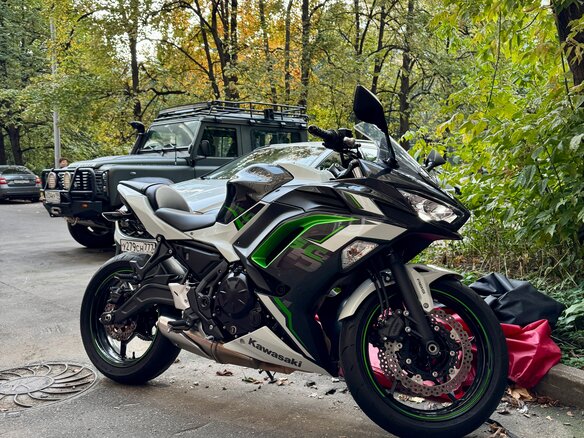 2022 Kawasaki Ninja 650, зелёный, 725000 рублей