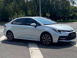 2022 Toyota Levin XII (E210) Рестайлинг, белый, 1220000 рублей, вид 3