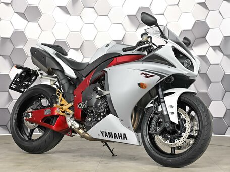 2009 Yamaha YZF-R1, белый, 899000 рублей, вид 1
