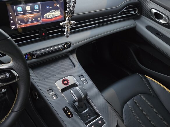 2021 GAC Trumpchi Empow, серый, 2120000 рублей - вид 12