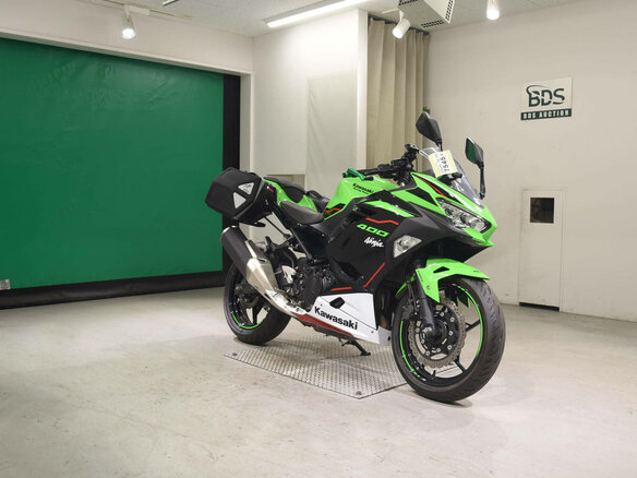 2021 Kawasaki Ninja 400, зелёный, 590000 рублей - вид 2