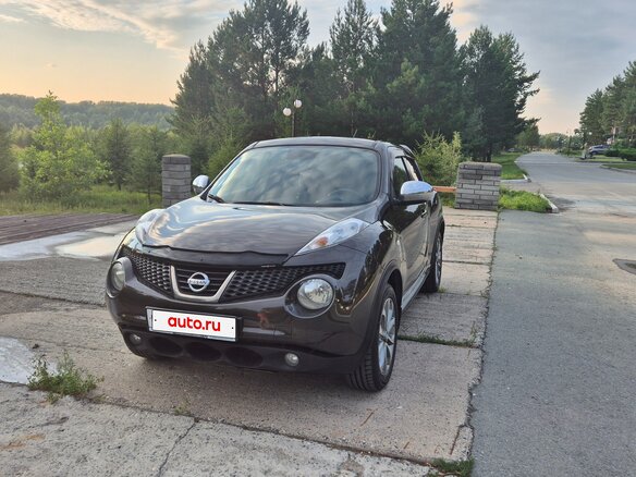 2011 Nissan Juke I, коричневый, 815000 рублей - вид 1