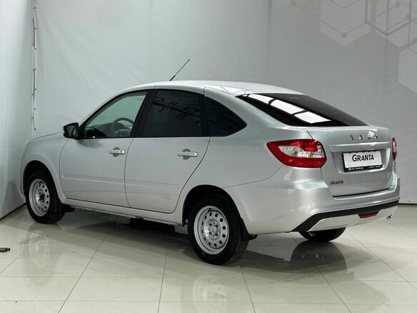 2026 Lada (ВАЗ) Granta I Рестайлинг, серебристый, 1118000 рублей - вид 6