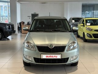 2012 Skoda Fabia II Рестайлинг, зелёный, 475000 рублей, вид 2