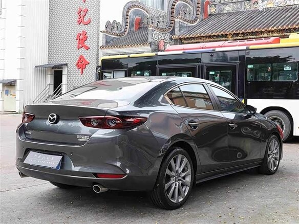 2023 Mazda 3 Axela IV (BP), серый, 1510000 рублей - вид 6