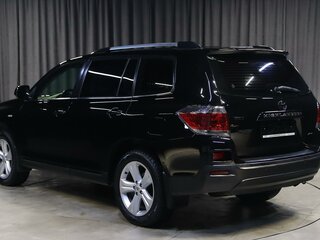 2013 Toyota Highlander II (XU40) Рестайлинг, чёрный, 1849000 рублей, вид 4