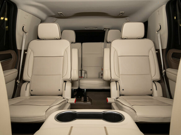 2023 GMC Yukon V, чёрный, 8350000 рублей - вид 19
