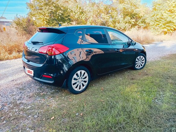 2014 Kia Ceed II, чёрный - вид 4