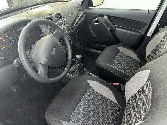 2026 Lada (ВАЗ) Granta Cross I Рестайлинг, чёрный, 1184039 рублей - вид 7