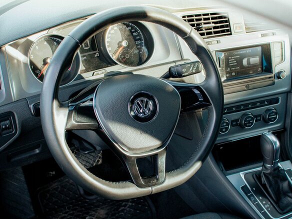 2013 Volkswagen Golf VII, голубой, 990000 рублей - вид 26