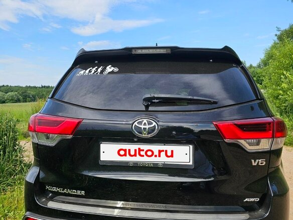2018 Toyota Highlander III (XU50) Рестайлинг, чёрный, 3700000 рублей - вид 5