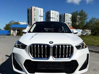 2023 BMW X1 Long 20Li sDrive III (U11/U12), белый, 2985000 рублей, вид 2