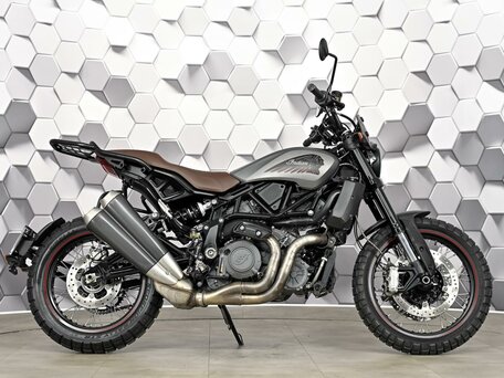 2020 Indian FTR 1200, серый, 1177000 рублей, вид 3