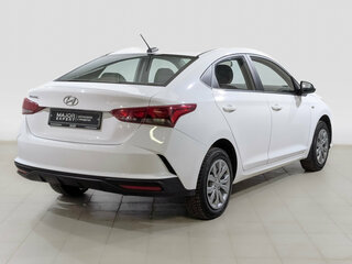 2022 Hyundai Solaris II Рестайлинг, белый, 1455000 рублей, вид 5