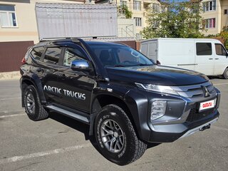2022 Mitsubishi Pajero Sport III Рестайлинг, серый, 5200000 рублей, вид 3