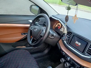 2024 Lada (ВАЗ) Vesta SW Cross I Рестайлинг (NG), чёрный, 1450000 рублей, вид 4