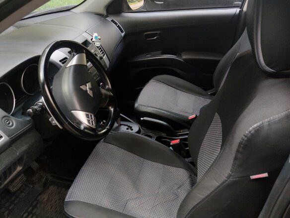 2011 Mitsubishi Outlander II Рестайлинг, коричневый, 800000 рублей - вид 5