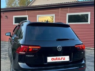 2018 Volkswagen Tiguan II, чёрный, 1500000 рублей, вид 4
