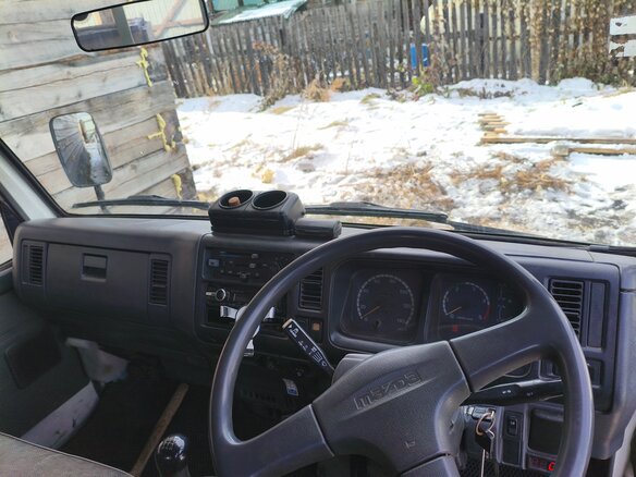 1996 Mazda Titan, белый, 1500000 рублей - вид 4