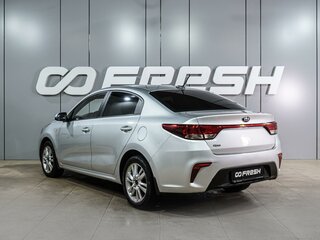 2018 Kia Rio IV, серебристый, 1299000 рублей, вид 2