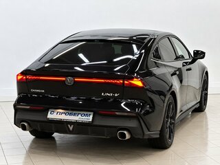 2022 Changan UNI-V I, чёрный, 1895000 рублей, вид 4