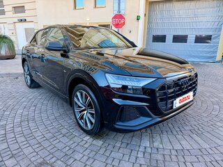 2023 Audi Q8 50 TDI I (4M), чёрный, 8999999 рублей, вид 1