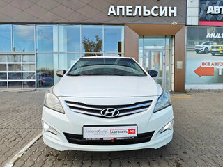 2014 Hyundai Solaris I Рестайлинг, белый, 622200 рублей, вид 2