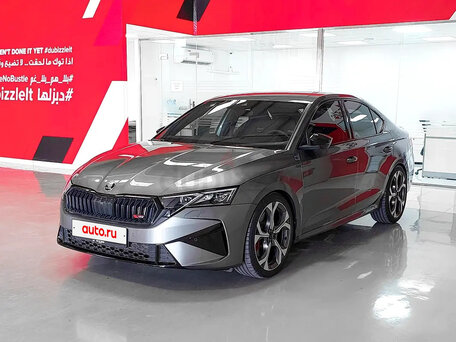 2025 Skoda Octavia RS IV Рестайлинг, серый, 5300000 рублей, вид 3
