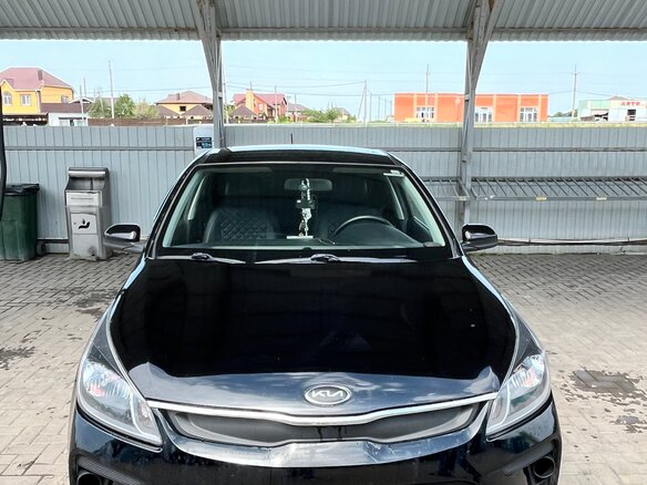 2017 Kia Rio IV, чёрный, 1200000 рублей