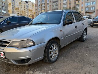 2011 Daewoo Nexia I Рестайлинг, серебристый, 120000 рублей, вид 1
