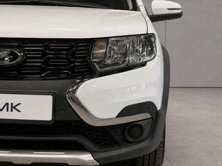 2025 Lada (ВАЗ) Largus Cross I Рестайлинг, белый, 1495084 рублей, вид 4