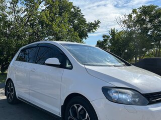 2013 Volkswagen Golf Plus II, белый, 619000 рублей, вид 2