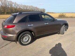 2004 Infiniti FX35 I (S50), коричневый, 700000 рублей, вид 2