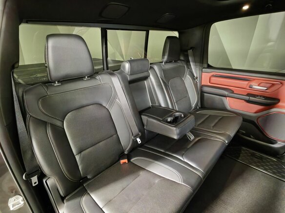 2022 Ram 1500 Crew Cab V, белый, 7249000 рублей - вид 16