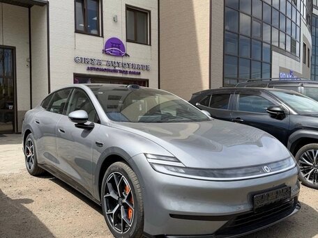 2026 Changan Qiyuan A06 28.39 kWh, серебристый, 2850000 рублей, вид 4