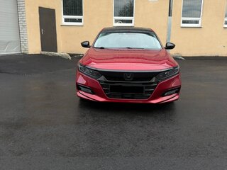 2017 Honda Accord X, красный, 1899000 рублей, вид 2