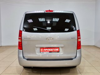 2016 Hyundai H-1 II Рестайлинг, серый, 2550000 рублей, вид 5