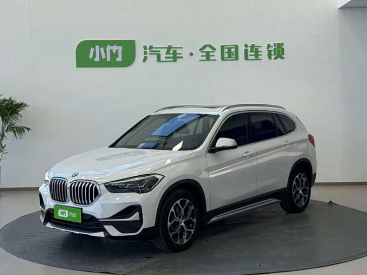 Открыть фотографии: BMW X1 II (F48) Рестайлинг