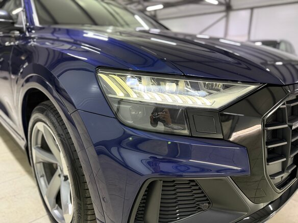 2019 Audi Q8 45 TDI I (4M), синий, 6290000 рублей - вид 11